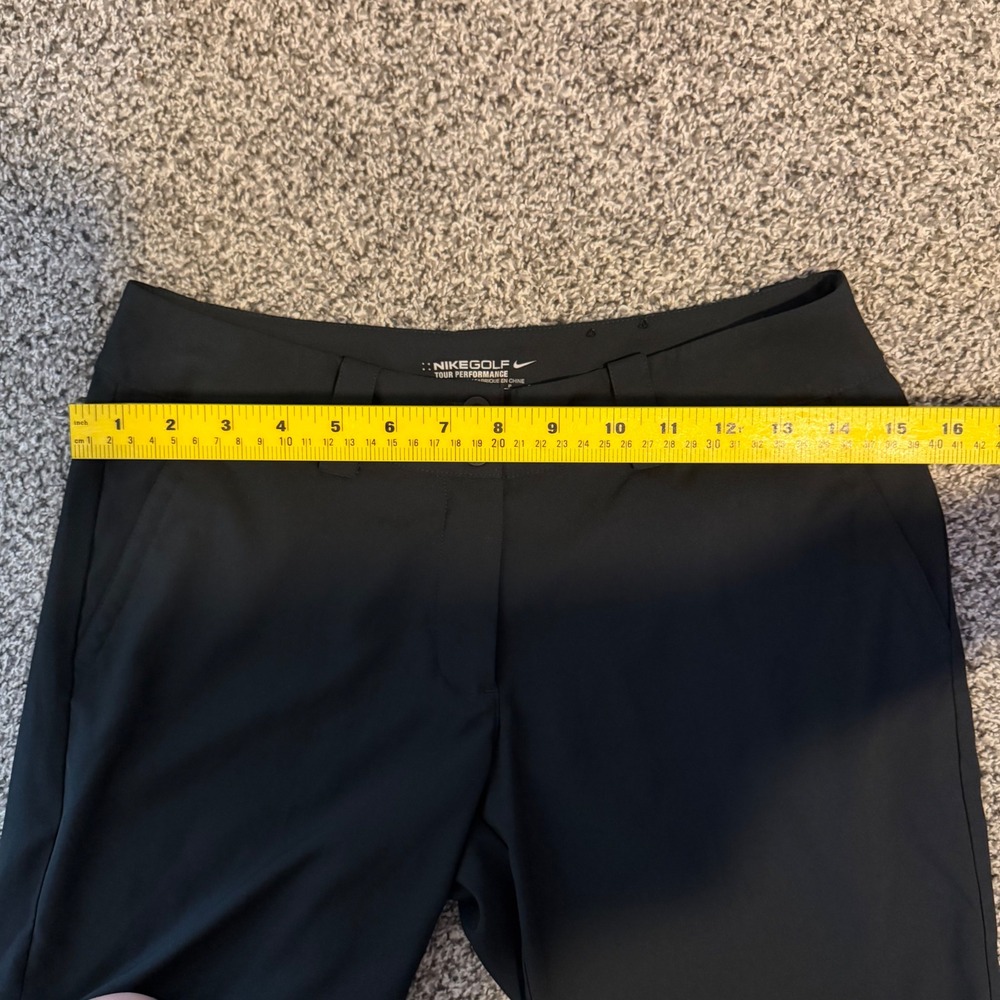 Nike Golf Tour Performance Dri-FIT Black Shorts Womens Size 6 Bermudas - Picture 5 of 7